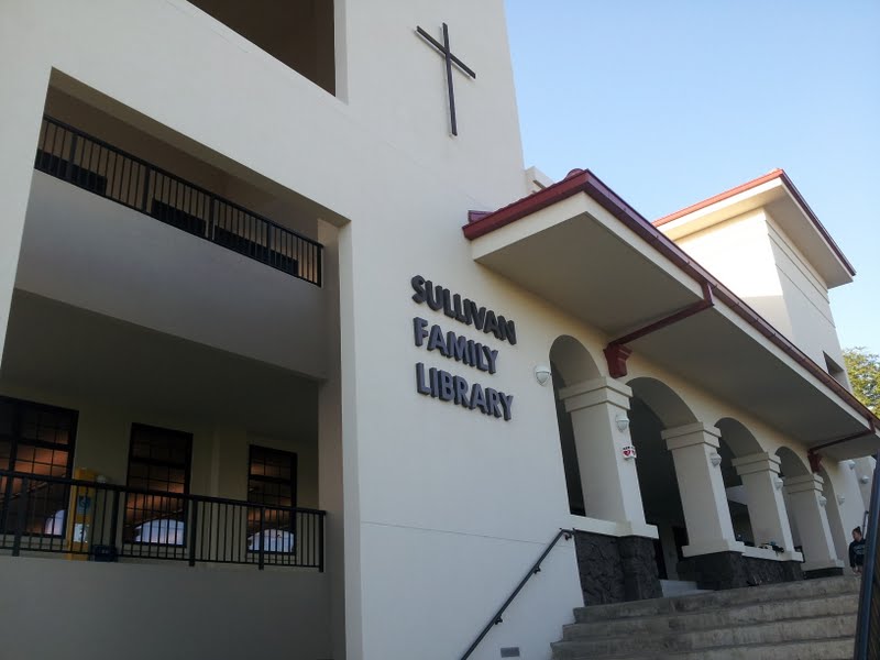 Sullivan Library extends hours to midnight