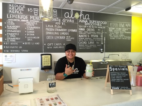 CUH alumni, Noe Maglinti works for Wow Wow at its Wahiawa location.