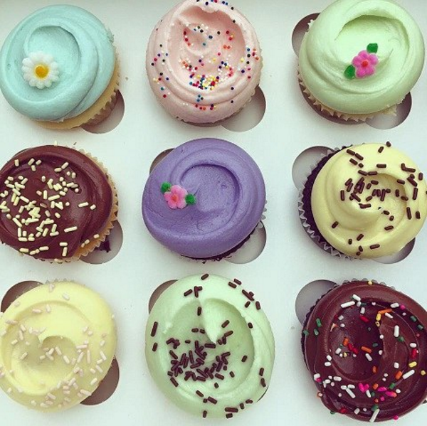 Magnolia Bakerys newest location brings their famous cupcakes to Honolulu.