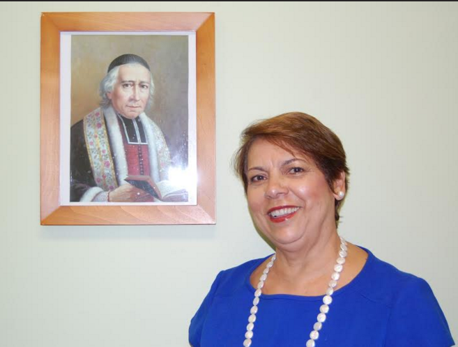 After 14 wonderful years as the Dean of Students, Chaminade will say goodbye to Dean Grissel Benitez-Hodge. 
