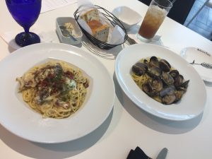 Carbonera (left) and Vongole (right) are fulfilling light pastas.