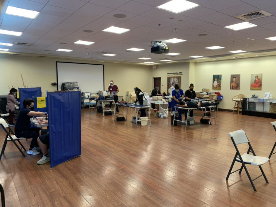 On Thursday, Chaminade and Saint Louis hosted a joint blood drive in Saint Louis Presidential Suite.