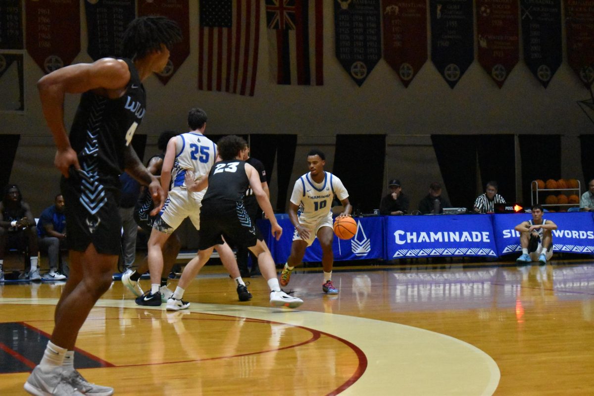Chaminade’s point guard pushes the pace in transition during a game. The Silverswords aim to use tempo and grit to set the tone this year.