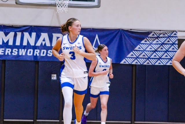 Alyssa Schuetze scored a career-high 21 points against Cal State East Bay on Saturday, but the Silverswords still dropped their final nonconference game.